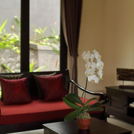 Villa Cahaya Perfectly Formed By The Natural Surrounding And Balinese Hospitality Lovina Beach Extérieur photo