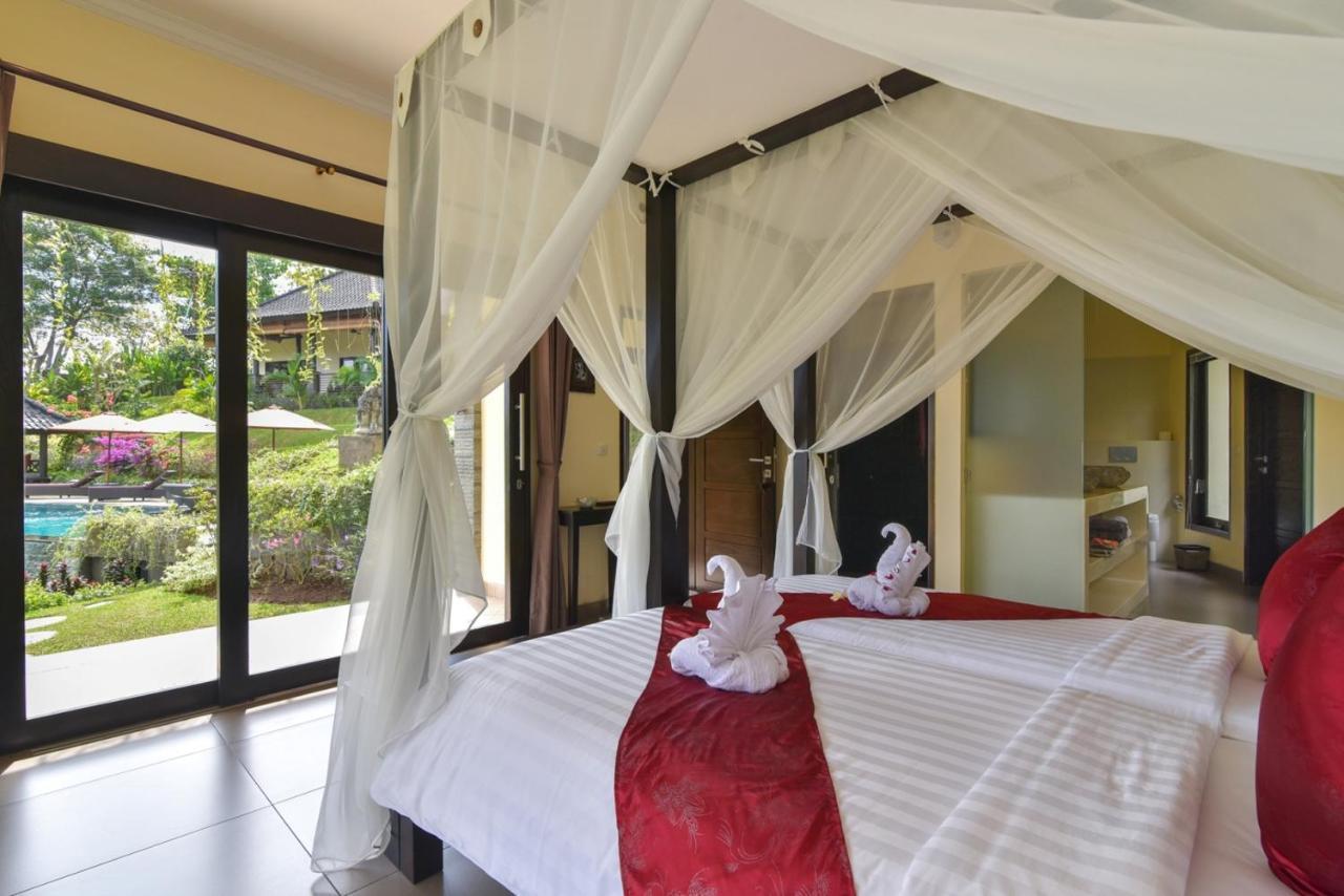 Villa Cahaya Perfectly Formed By The Natural Surrounding And Balinese Hospitality Lovina Beach Extérieur photo