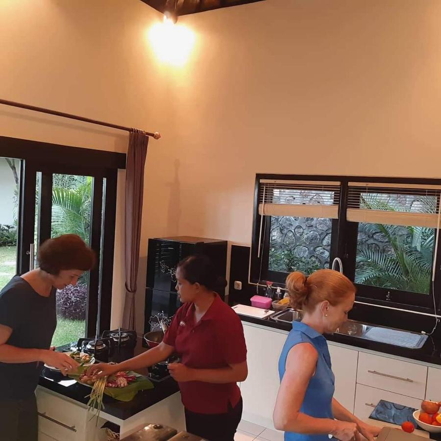 Villa Cahaya Perfectly Formed By The Natural Surrounding And Balinese Hospitality Lovina Beach Extérieur photo